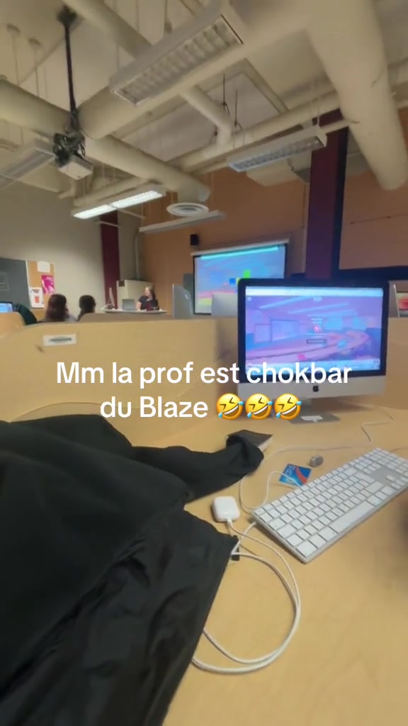 axzo